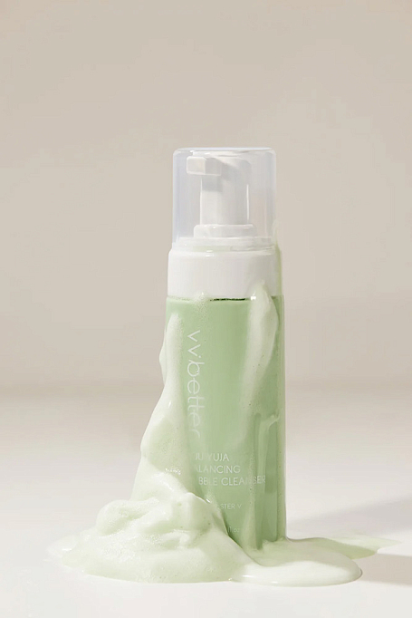 Пенка для умывания балансирующая с юдзу и цинком JEJU YUJA BALANCING BUBBLE CLEANSER,145 мл — изображение 2